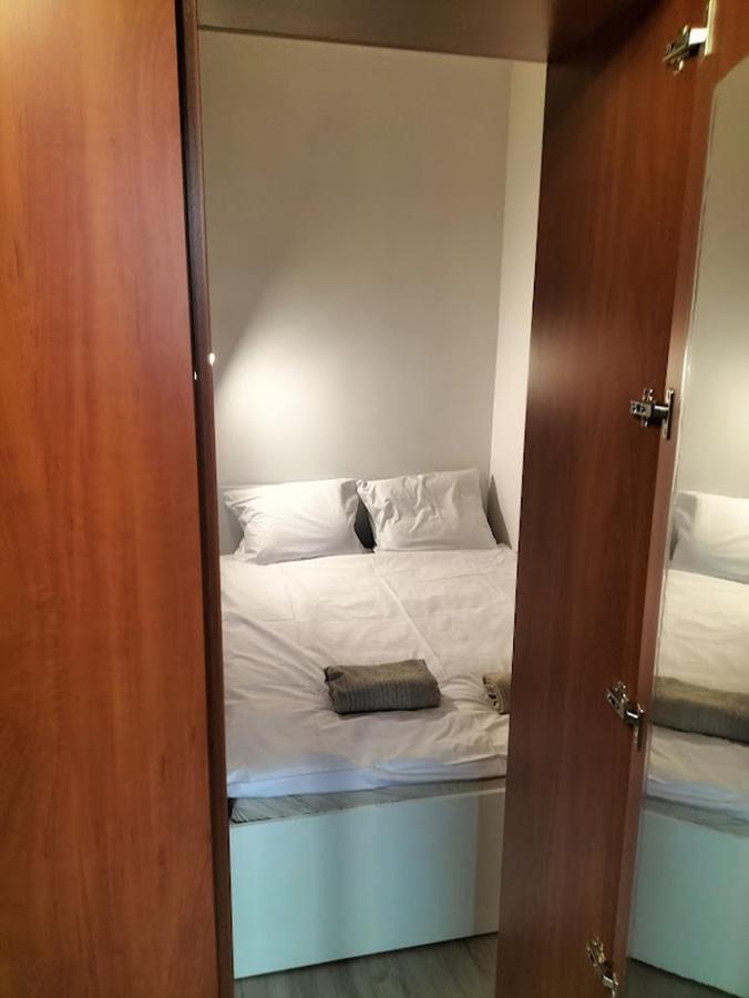 B10 Zasnij W Narnii Obok Sadu Al Solidarnosci Apartament *